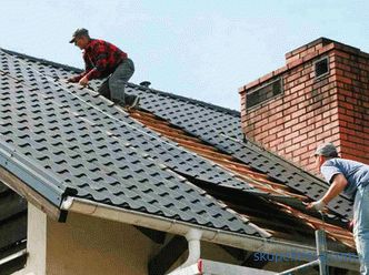 Ülkedeki çatının kapatılması - işin bedeli, ülkedeki özel bir evin çatısını kapatmanın maliyeti